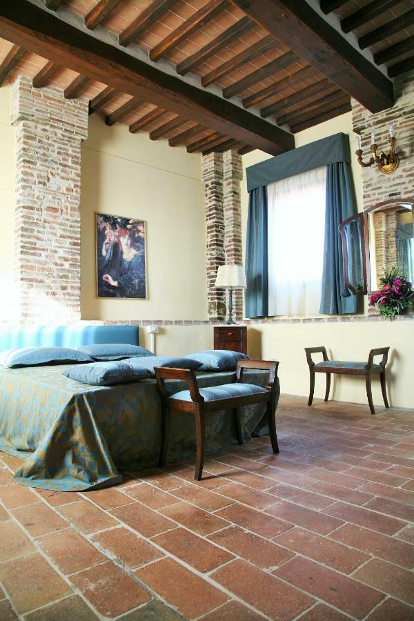 Torre Medioevale D'uguccione * Sansepolcro